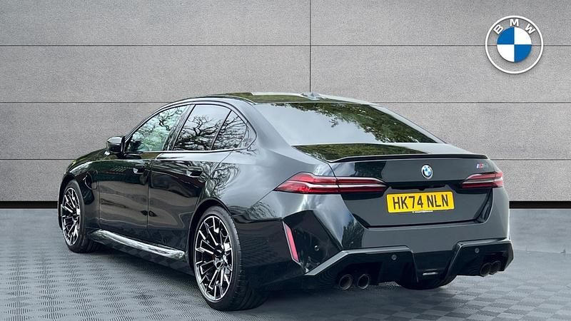 Usado BMW M5 Comfort Edition 727 CV (534 kW) 2024 Negro Berlina