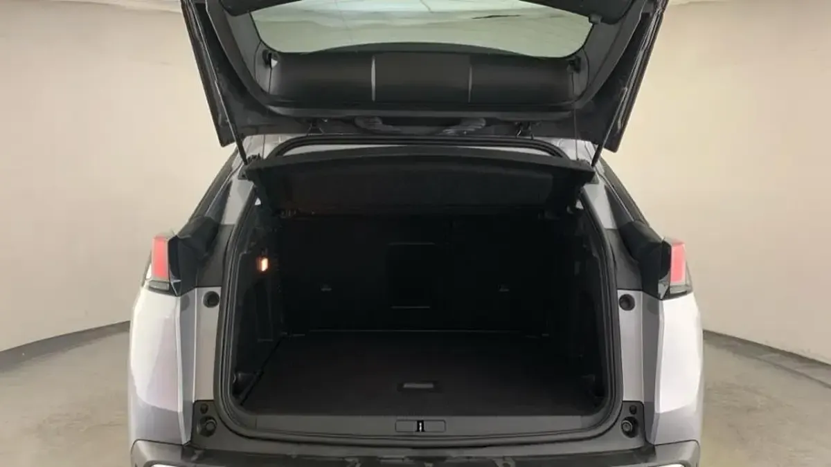 Used Peugeot 3008 Allure 129 HP (94 kW) 2019 Grey SUV