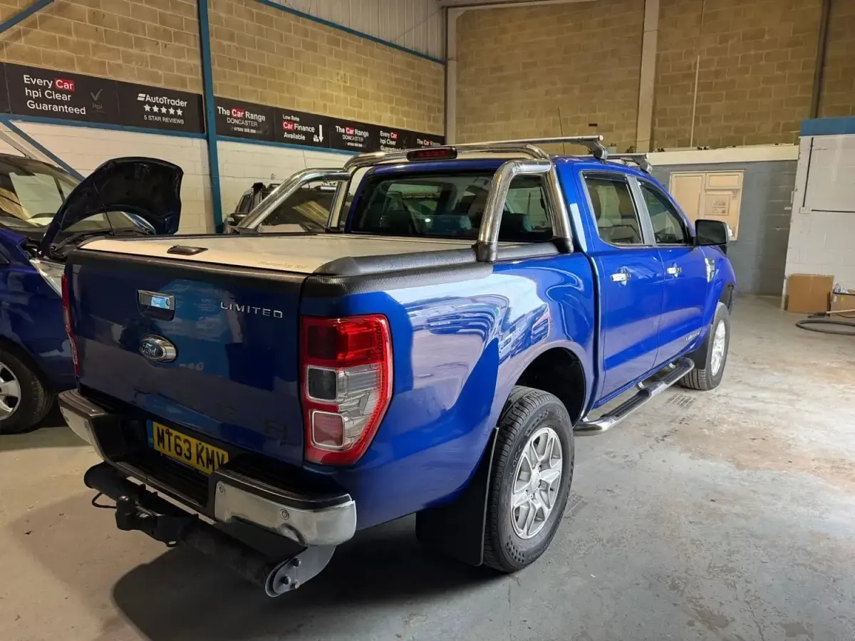 Begagnad Ford Ranger Limited 2013 Blå Pickup