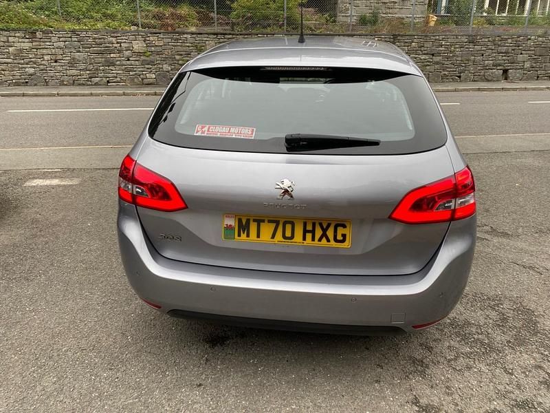 Second-hand Peugeot 308 Active Premium 2020 Gri Break