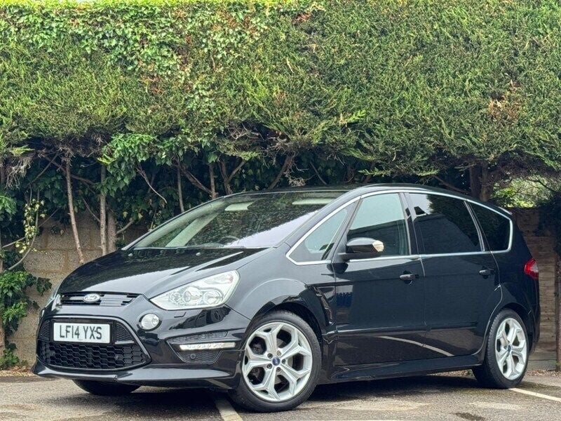 Black Used 2014 Ford S-MAX Titanium X MPV | £5,995 (Fair price) - Image 1/4