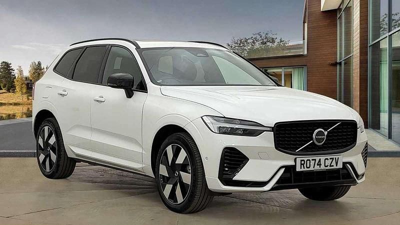 White Used 2024 Volvo XC60 Plus SUV | £37,500 (Good price) - Image 1/4