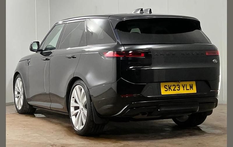Usado Land Rover Range Rover Sport SE Dynamic 296 HP (217 kW) 2023 Preto SUV