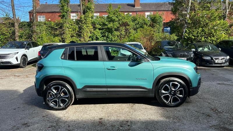 Used Jeep Avenger EV Summit 113 kW (154 HP) 2025 Blue SUV