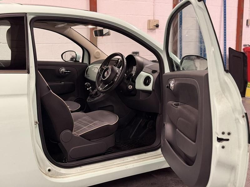 Used Fiat 500 Lounge 69 HP (50 kW) 2016 Green Hatchback