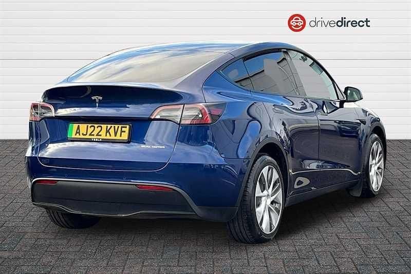 Used Tesla Model Y Long Range AWD 378 kW (514 HP) 2022 Blue SUV