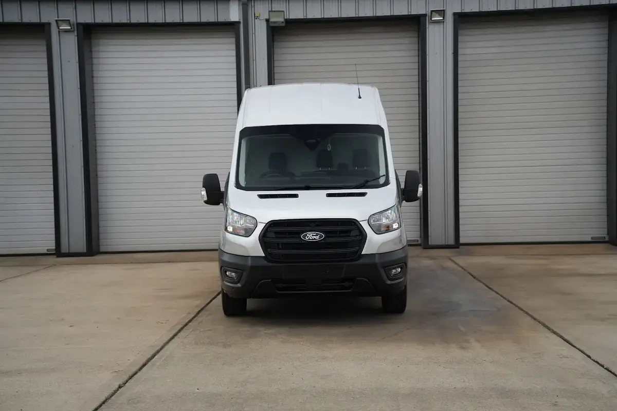 New Ford Transit Trend 130 HP (95 kW) 2026 Moondust silver Van