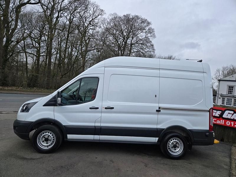 Used Ford Transit 130 HP (95 kW) 2018 White Van