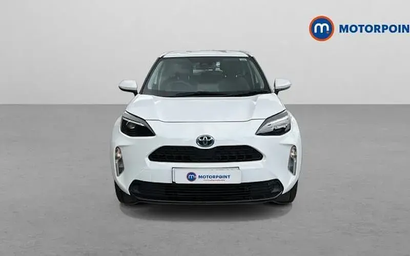 Used Toyota Yaris Hybrid 116 HP (85 kW) 2026 Estate