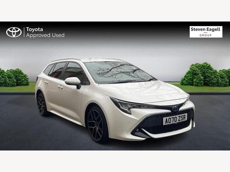 White Used 2020 Toyota Corolla Design Estate | £21,263 (Fair price) - Image 1/3