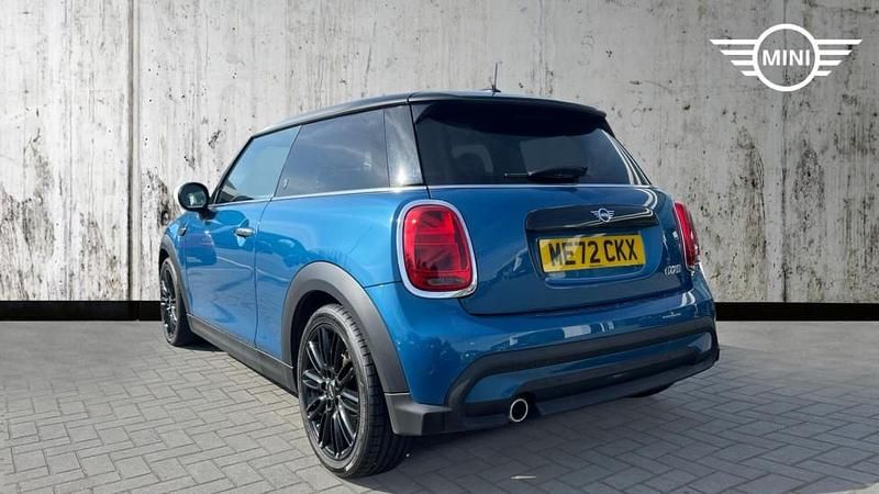 Used Mini Cooper Exclusive 134 HP (98 kW) 2022 Blue Hatchback