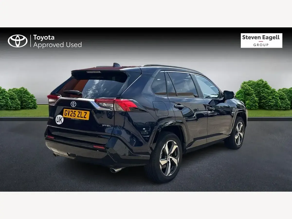 Used Toyota RAV4 Design 2025 Blue SUV