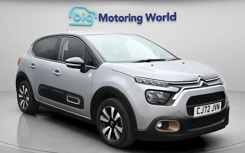 Usado Citroën C3 PureTech 83 HP (61 kW) 2023 Cinzento Citadino