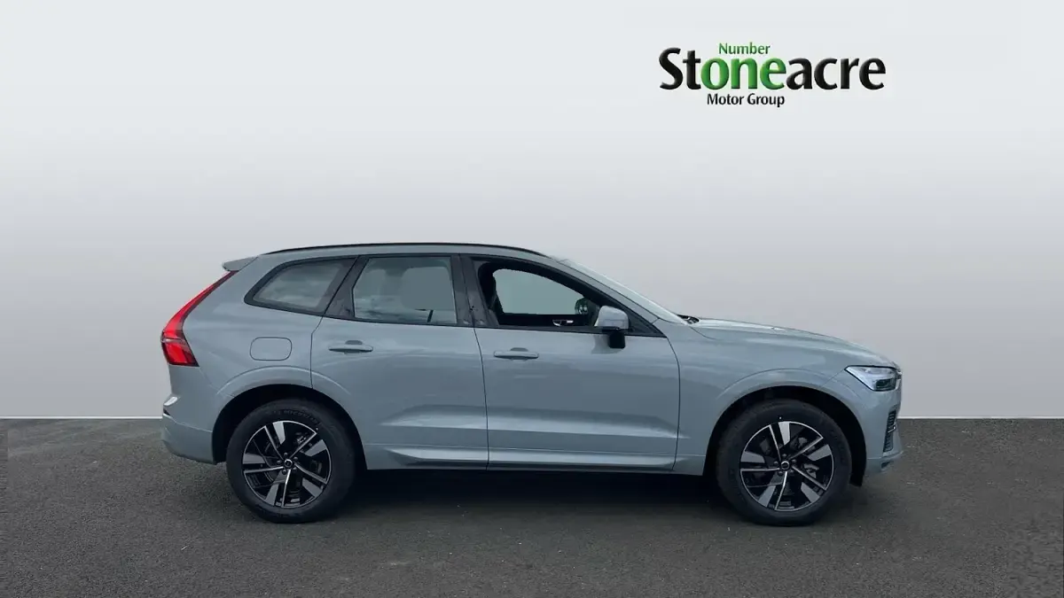 New Volvo XC60 Core 250 HP (183 kW) 2026 Grey SUV