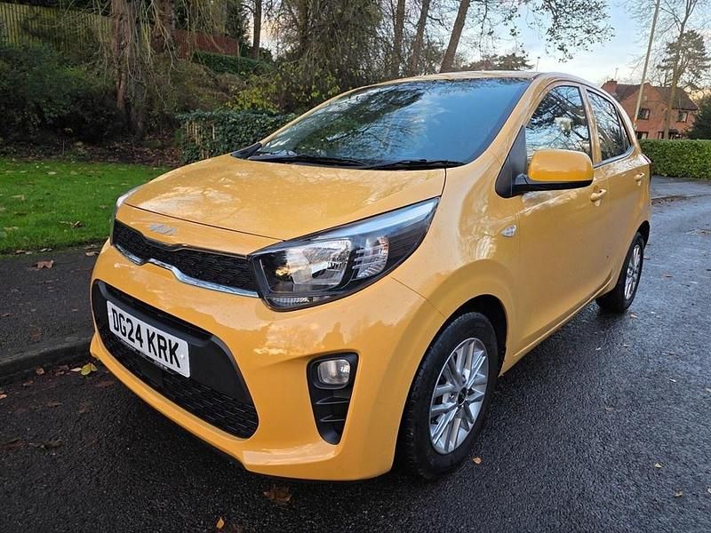 Used Kia Picanto 66 HP (48 kW) 2024 Yellow Hatchback