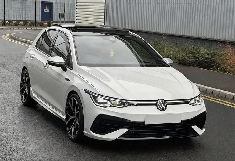 Used VW Golf VII R 2021 White Hatchback