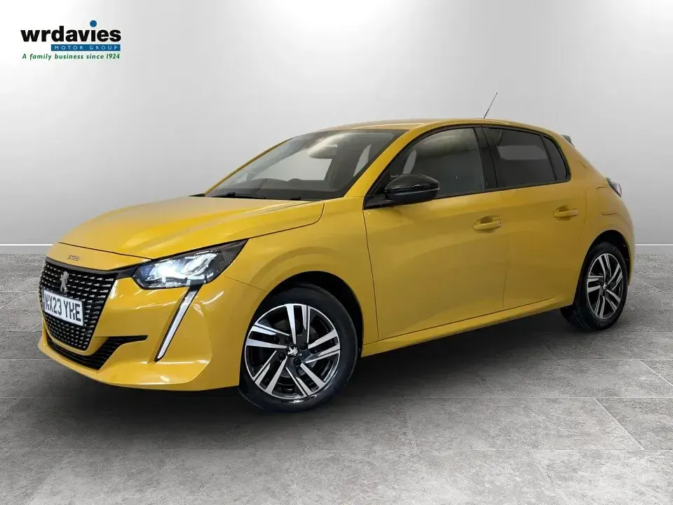 Used Peugeot 208 Allure+ 2023 Yellow Hatchback
