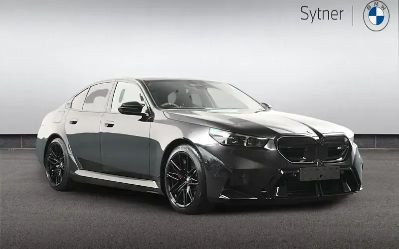 Begagnad BMW M5 727 HK (534 kW) 2026 Sedan
