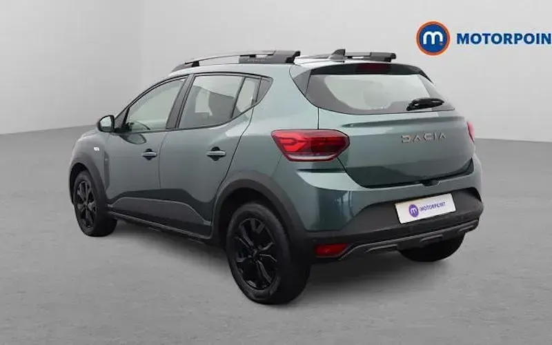 Used Dacia Sandero Extreme 91 HP (66 kW) 2024 Green Hatchback