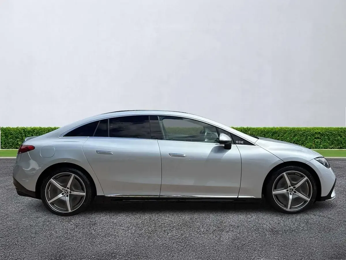 Used Mercedes EQE300 AMG Line Premium 180 kW (245 HP) 2022 Silver Sedan