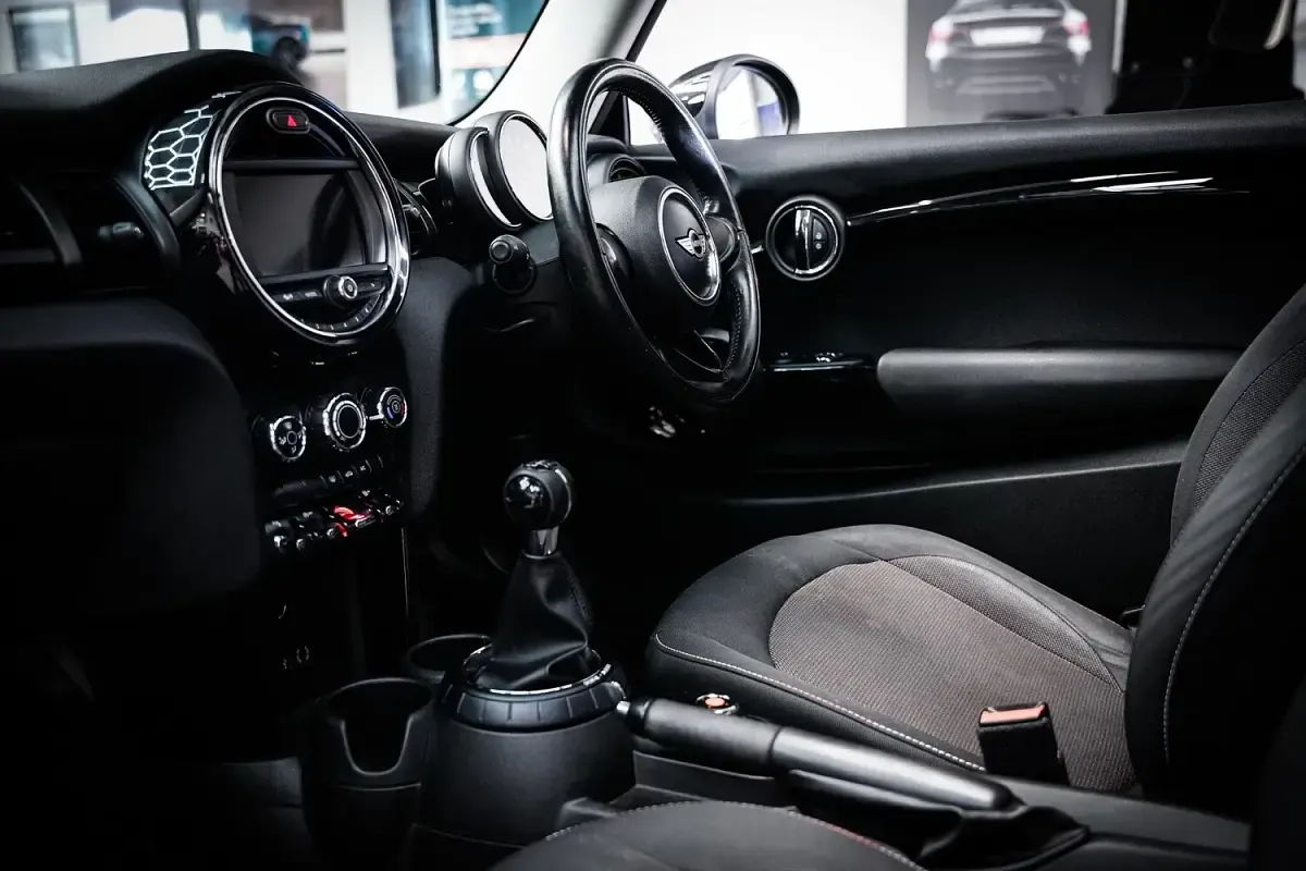 Used Mini Cooper Hatch 2017 Black Hatchback