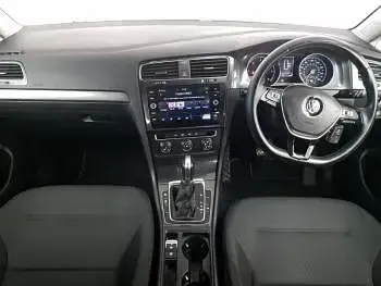 Used VW Golf VII SE 115 HP (84 kW) 2018 Grey Hatchback