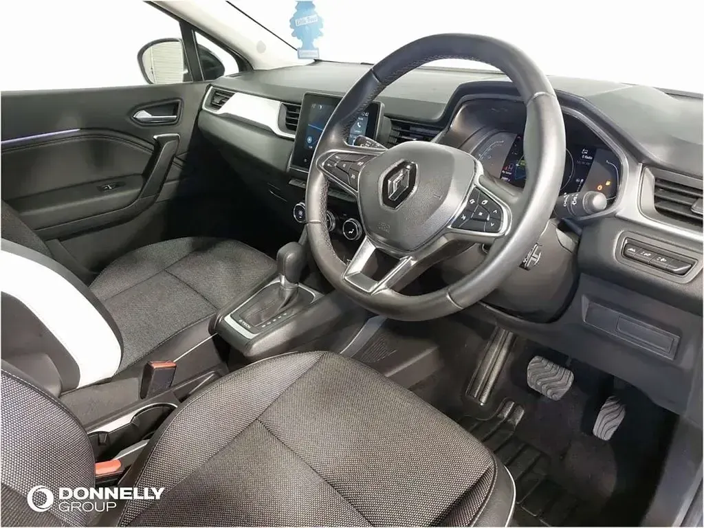 Second-hand Renault Captur Techno 143 CP (105 kW) 2023 Albastru SUV