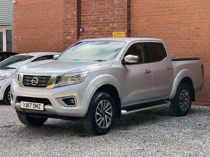 Used Nissan Navara N-Connecta 2017 Silver Pickup