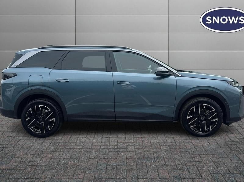 Blue Used 2024 Peugeot 5008 Allure MPV | £29,908 (A bit pricey) - Image 1/4