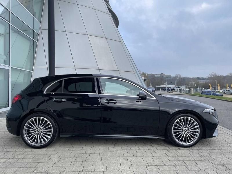 Used Mercedes A180 AMG Line Premium Plus 136 HP (100 kW) 2024 Black Hatchback