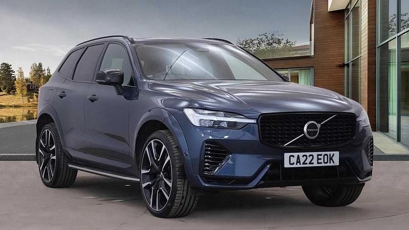 Used 2022 Volvo XC60 R-Design Pro SUV | £32,203 (Fair price) - Image 1/4