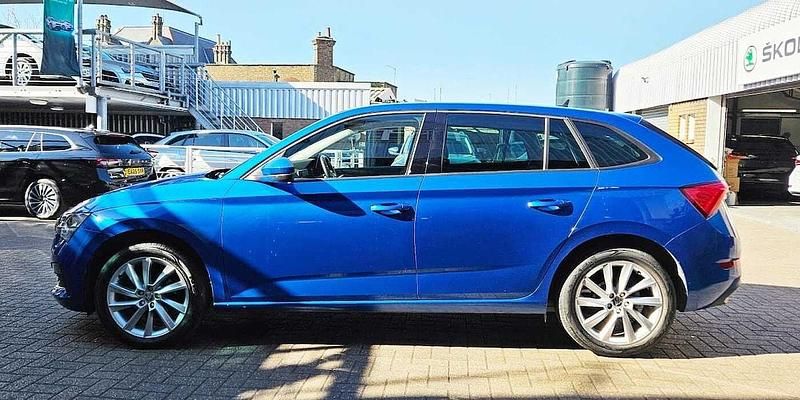 Used Skoda 110 R SE L 81 HP (59 kW) 2023 Race blue metallic Estate