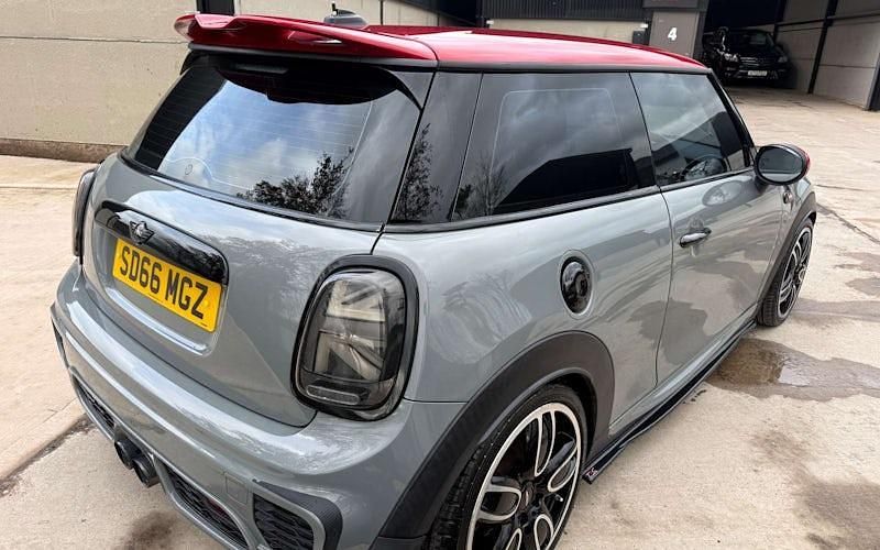 Used Mini John Cooper Works Hatch 231 HP (169 kW) 2016 Grey Hatchback