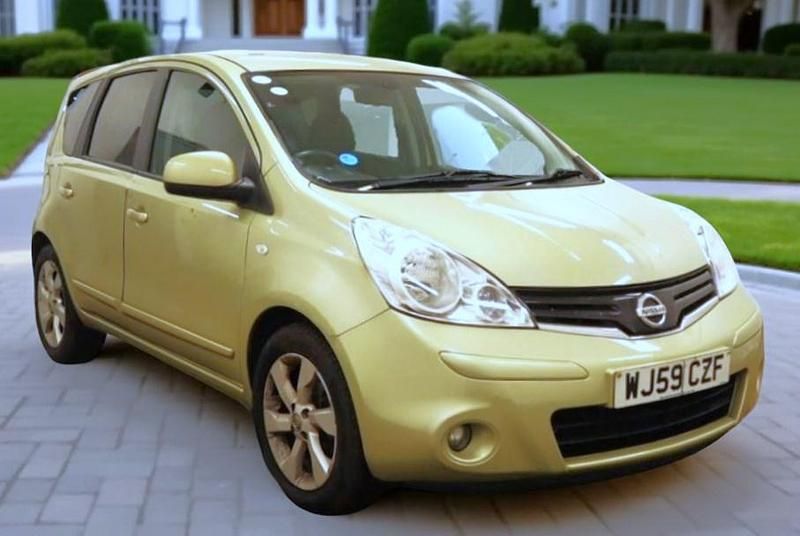 Gold Used 2009 Nissan Note Tekna MPV | £3,995 (Fair price) - Image 1/4
