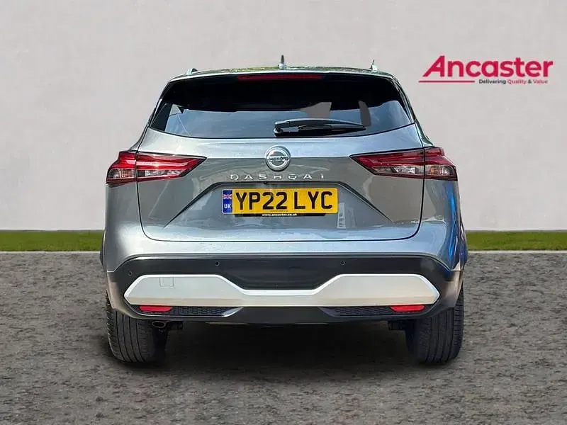 Used Nissan Qashqai N-Connecta 158 HP (116 kW) 2022 Grey SUV