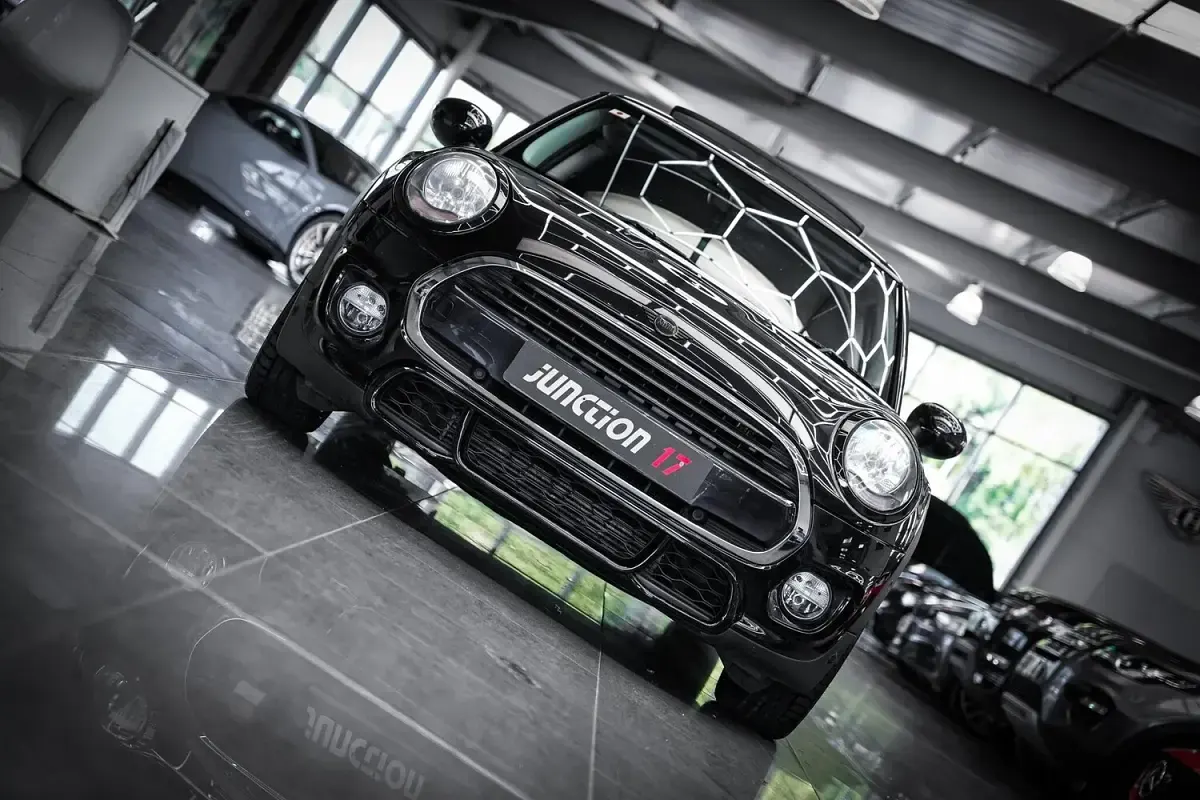 Used Mini Cooper Hatch 2017 Black Hatchback