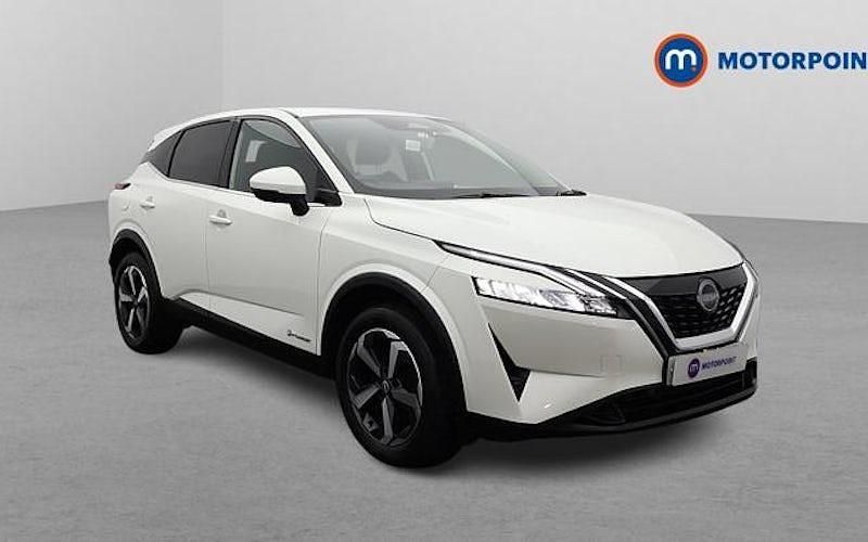 Used Nissan Qashqai N-Connecta 190 HP (139 kW) 2023 White SUV