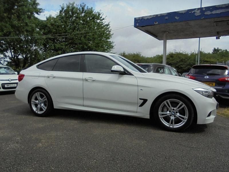 Begagnad BMW 335 M Sport 2015 Vit Halvkombi