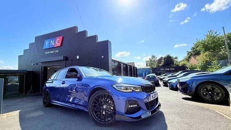 Blue Used 2021 BMW 320 M Sport Estate | £22,991 (Fair price) - Image 1/4