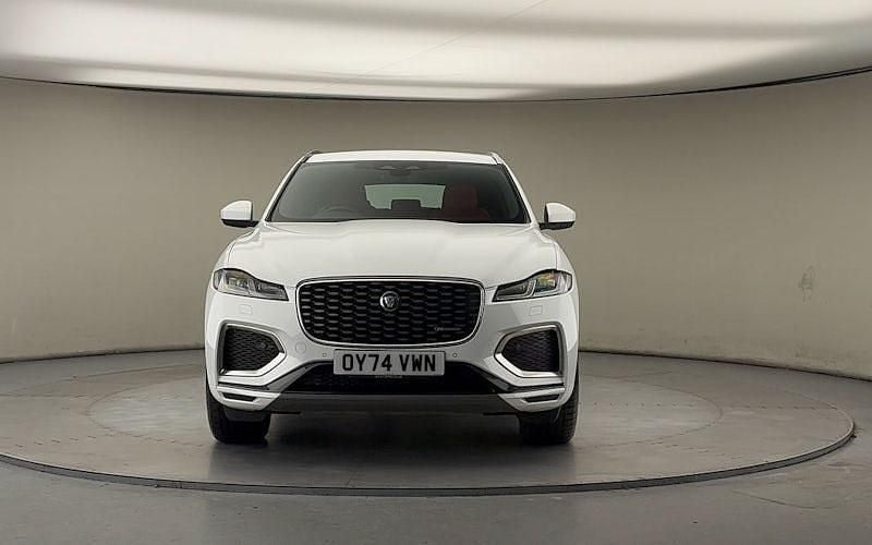 Used Jaguar F-Pace R-Dynamic 404 HP (297 kW) 2024 Fuji white SUV