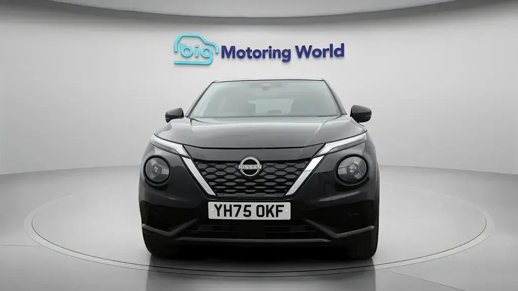 Używany Nissan Juke N-Connecta 143 KM (105 kW) 2025 Czarny SUV
