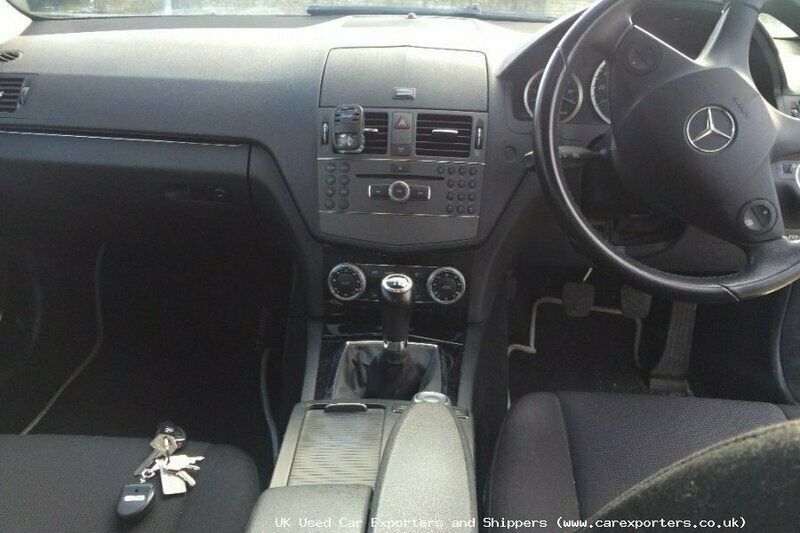Used Mercedes C180 156 HP (114 kW) 2009 Sedan