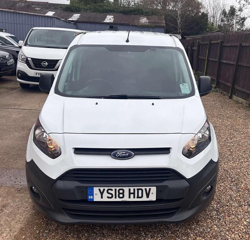 Used Ford Transit Connect 100 HP (73 kW) 2018 White MPV