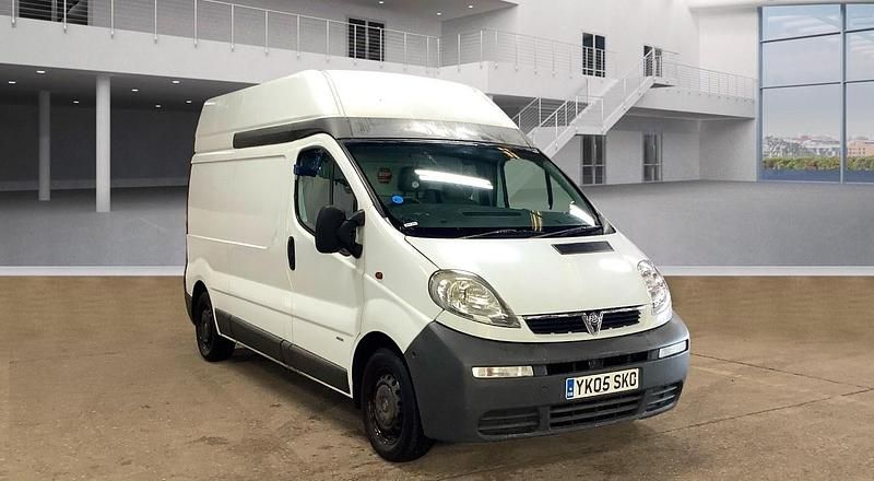 White Used 2005 Vauxhall Vivaro Van | £3,995 (A bit pricey) - Image 1/4
