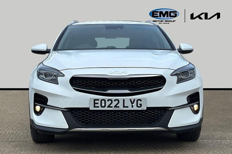 Used Kia XCeed 118 HP (86 kW) 2022 White SUV