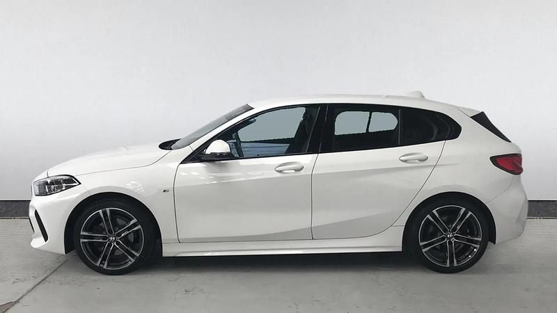 Used BMW 118 M Sport 136 HP (100 kW) 2021 White Hatchback