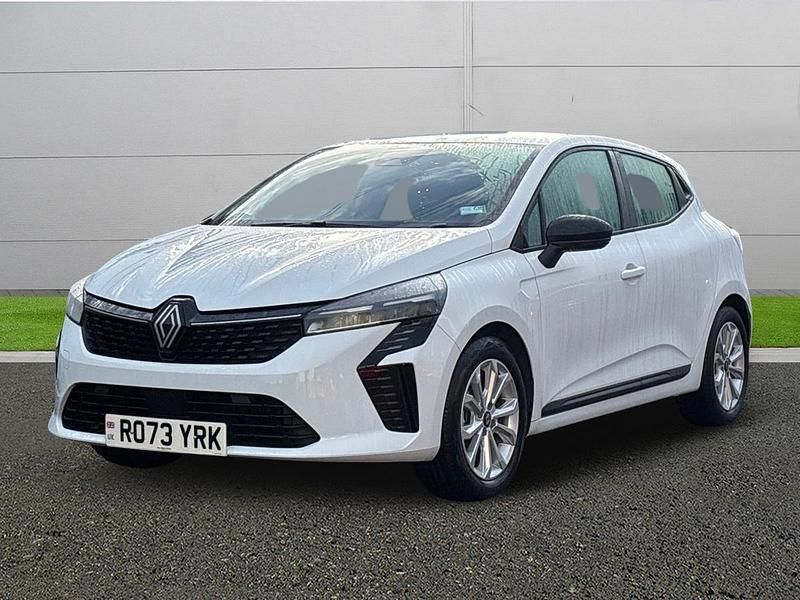 Used Renault Clio V Evolution 2023 White Hatchback