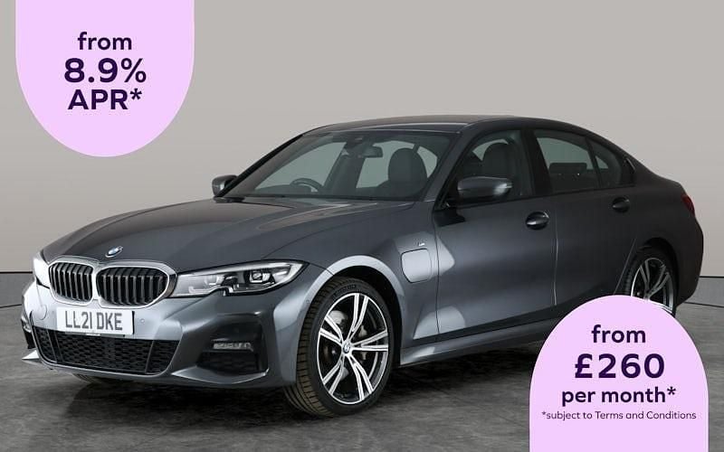 Grey Used 2021 BMW 330e M Sport Sedan | £18,284 (Good price) - Image 1/2