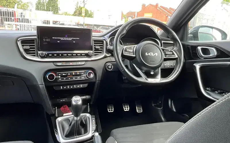 Used Kia Ceed GT-Line 160 HP (117 kW) 2023 Blue Hatchback