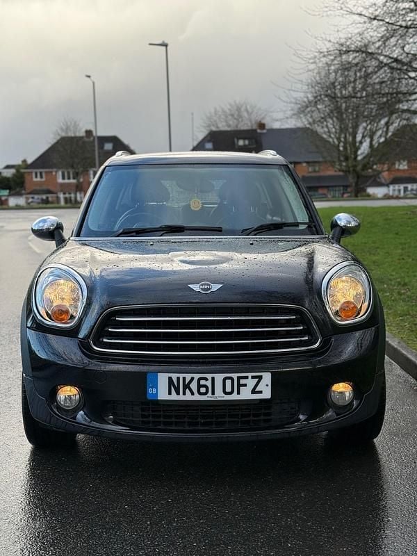 Used Mini Cooper D 2011 Black Hatchback